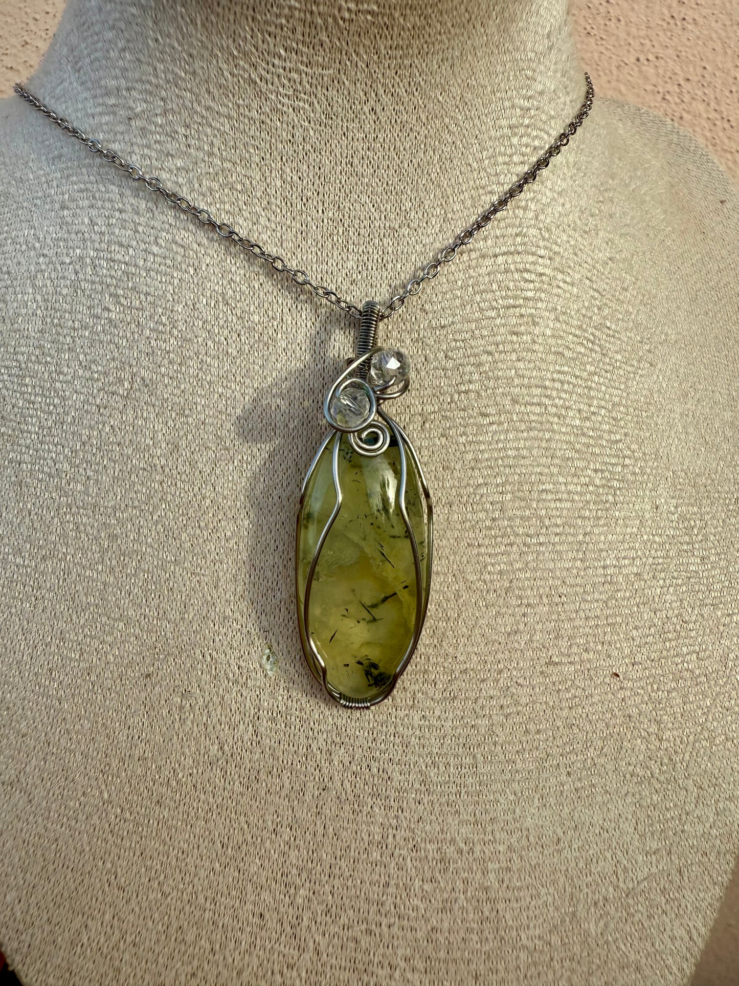 Collana Prehnite