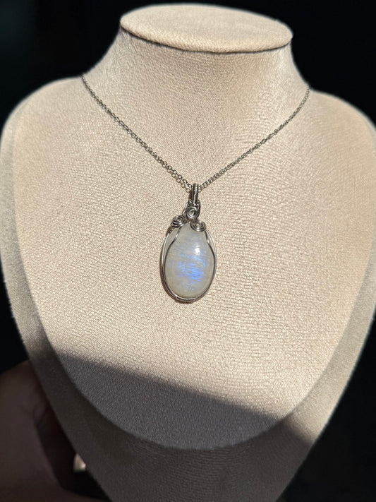 Collana Labradorite Bianca "Clair de Lune" di P.J. de Loutherbourg