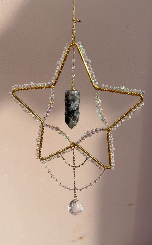 Stella 🌟 Labradorite bianca con inclusioni di Tormalina